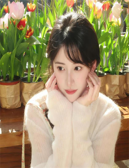 《萌妃攻略》主角分析耐人寻味的：角色塑造与成长轨迹，幕后花絮