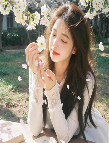 《穿越时空的少女》剧情全心理解析：人物命运与故事走向深度解读